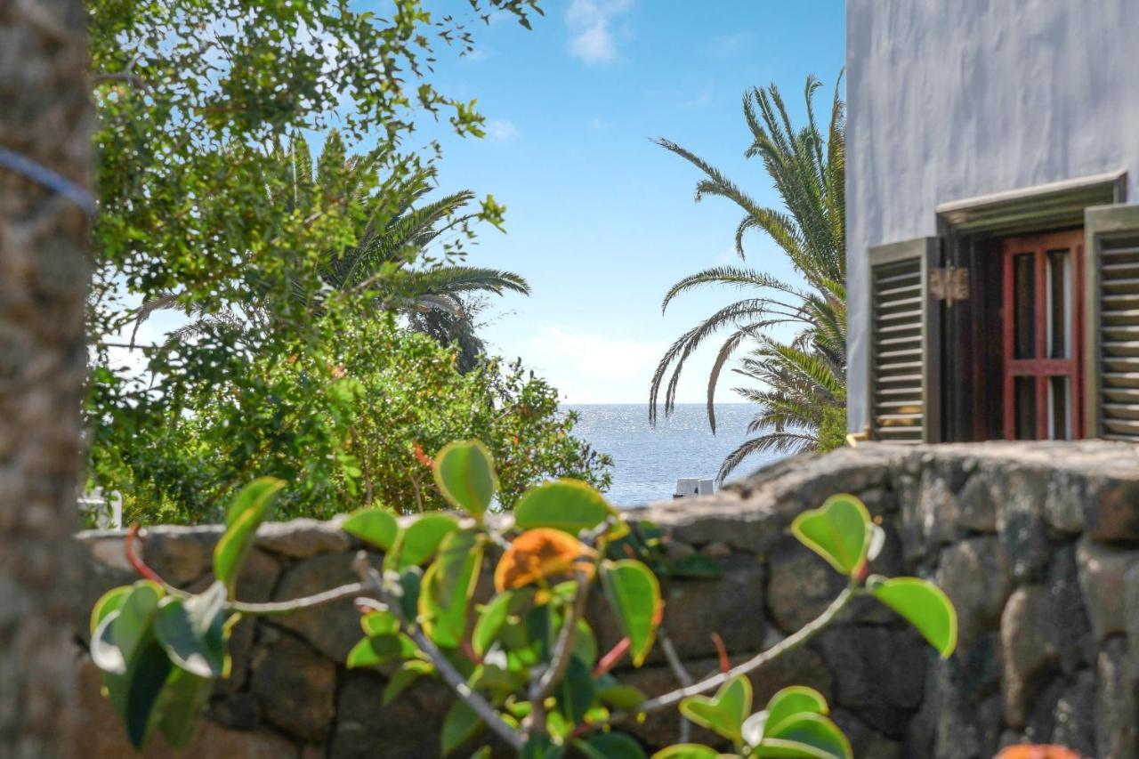 Bungalow Playa Bastian Costa Teguise Exterior foto
